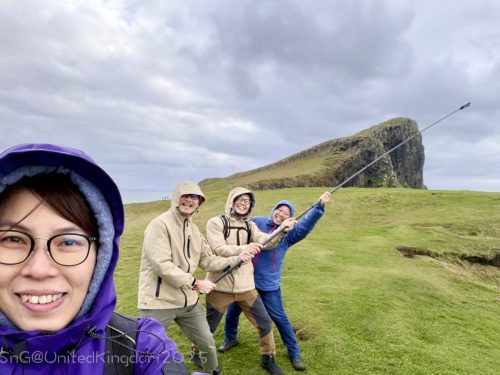 2025UnitedKingdom 370