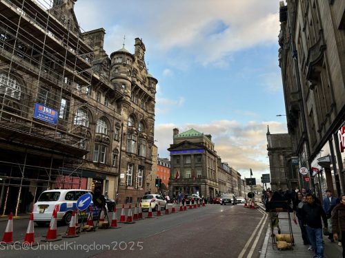 2025UnitedKingdom 704