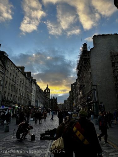 2025UnitedKingdom 705