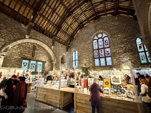 2025UnitedKingdom 709