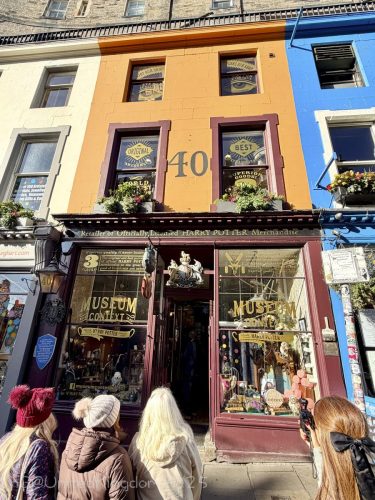 2025UnitedKingdom 811