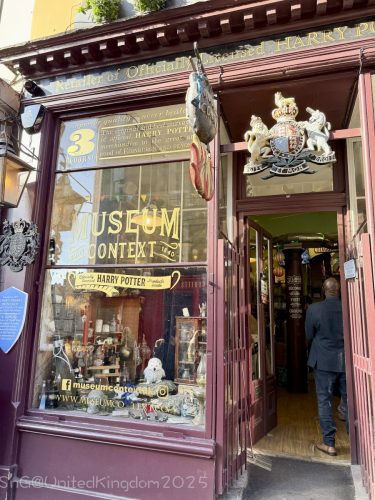 2025UnitedKingdom 814