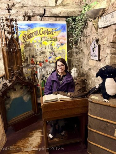 2025UnitedKingdom 820