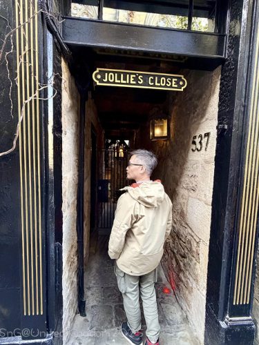 2025UnitedKingdom 832