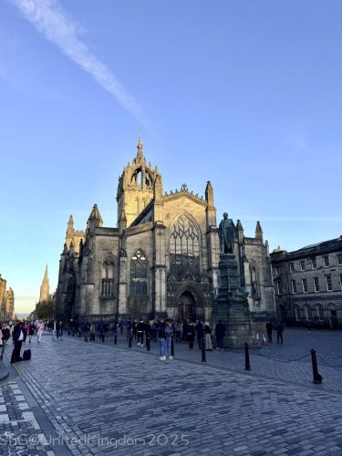 2025UnitedKingdom 848