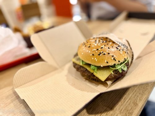 2025UnitedKingdom 863