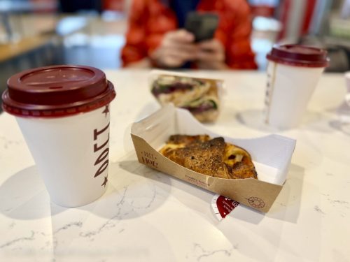 2025UnitedKingdom 872